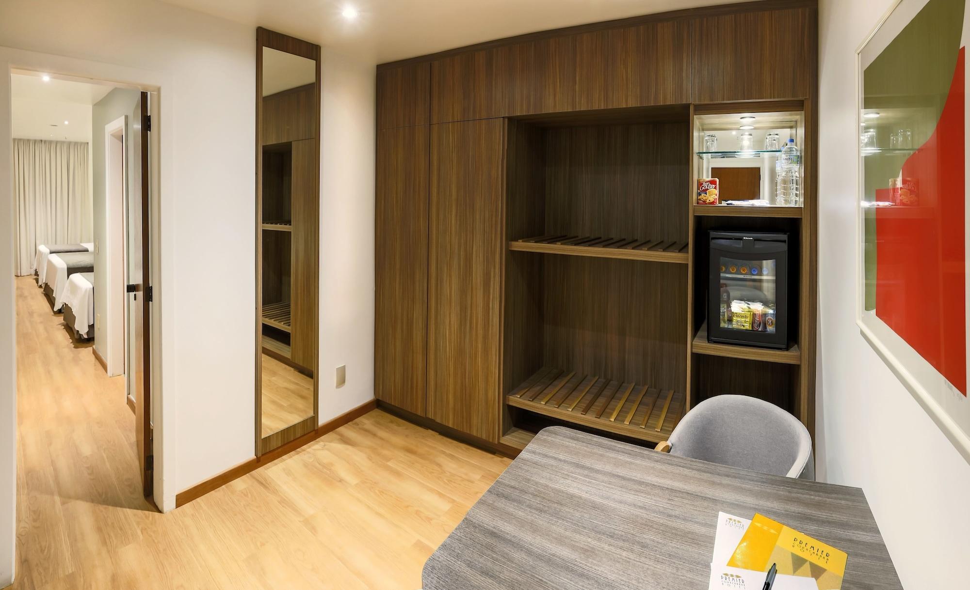 Premier Copacabana Hotel 4*