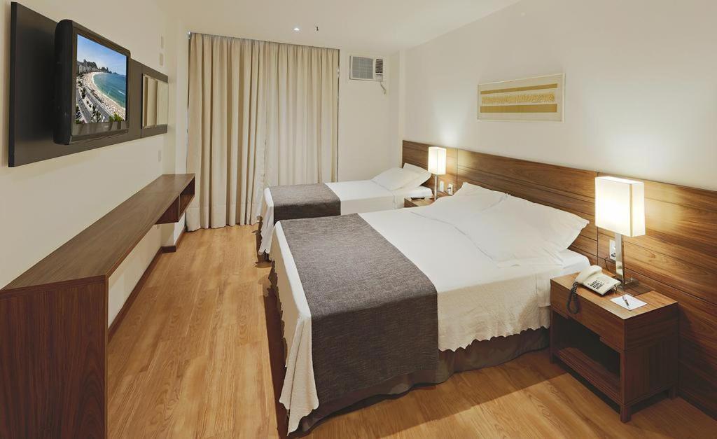 Premier Copacabana 4*
